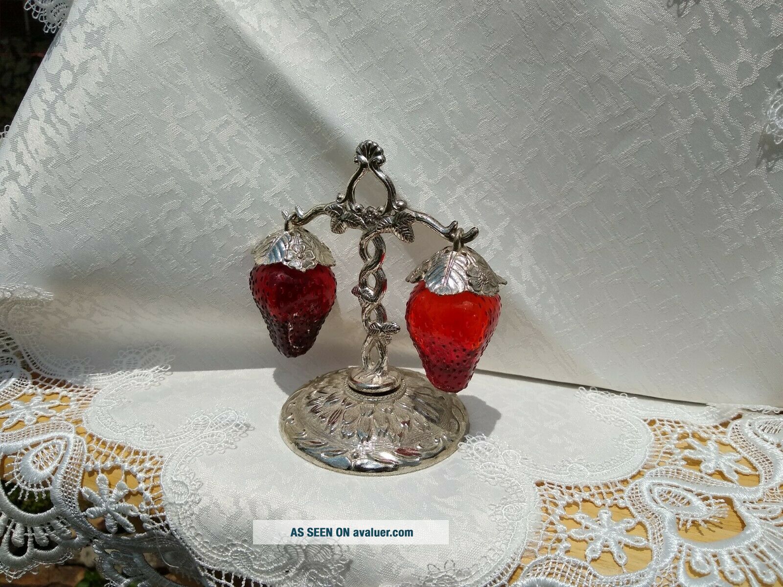 Papper Sheker 1960s Vintage Hanging Strawberries Salt And Pepper Shakers | #4176023