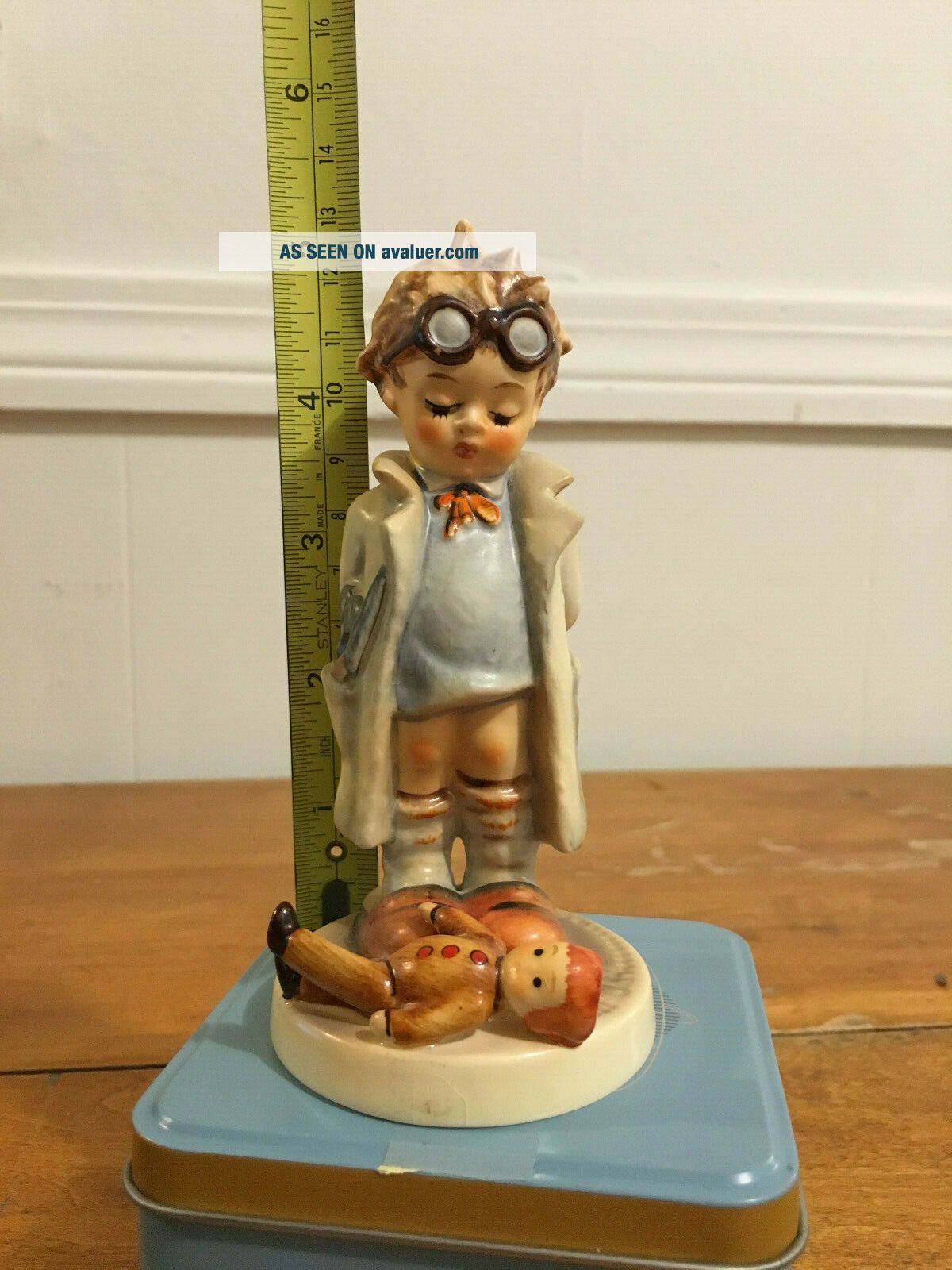 HUMMEL GOEBEL FIGURINE The Doctor 127 TMK 5 Made In Germany | #4196652