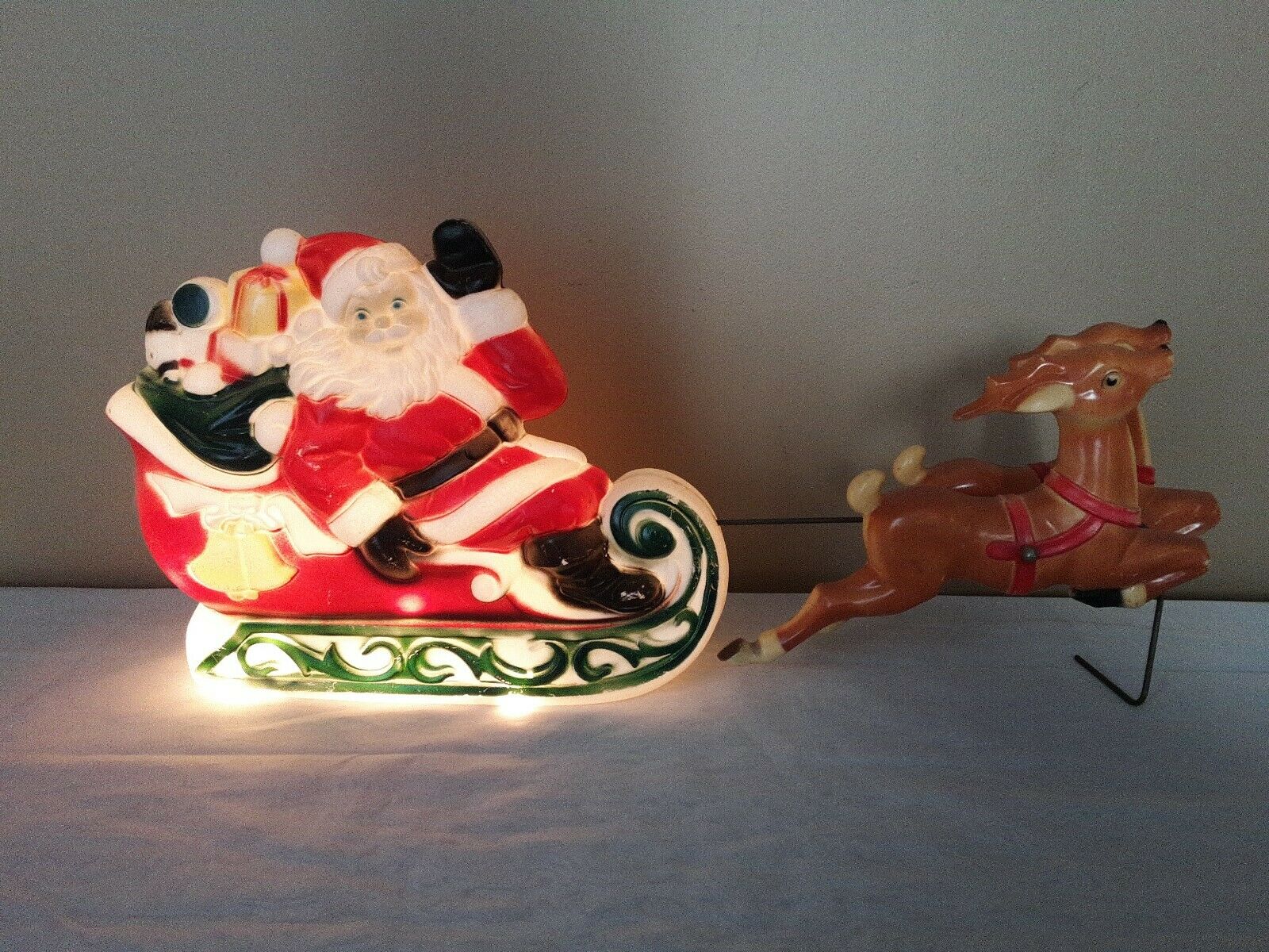 Vintage 1970 Empire Plastic Santa Claus Sleigh Reindeer Blow Mold