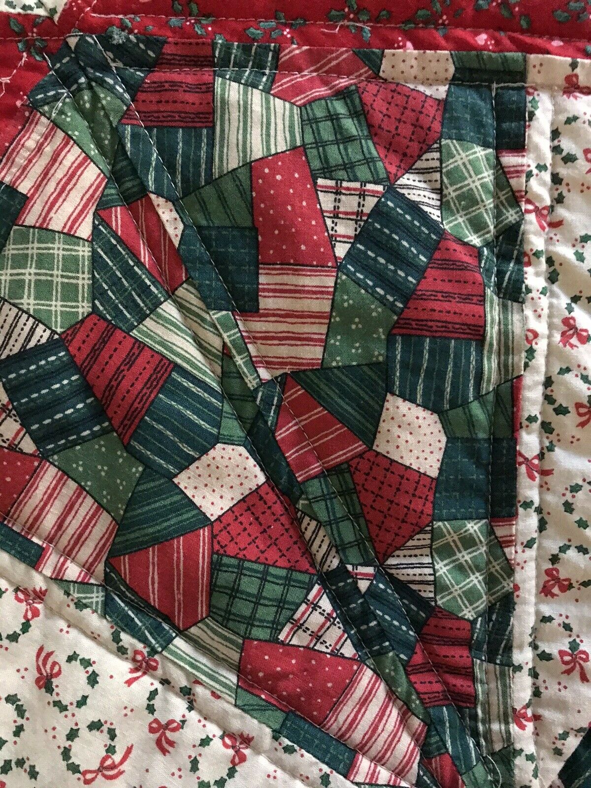 Vitafe Design VINTAGE QUILTED PATCHWORK CHRISTMAS TREE SKIRT STAR DESIGN HOMEMADE ...