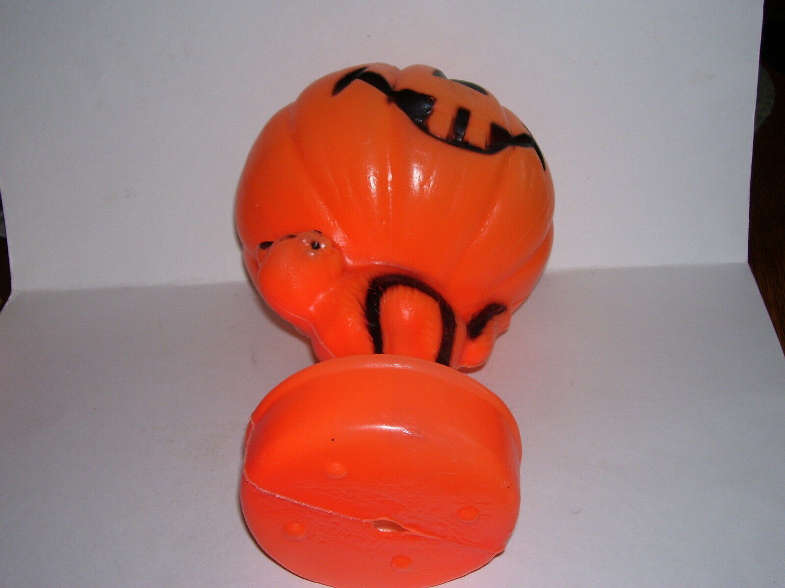 Vintage Halloween Jack O Lantern Black Cat Plastic Lighted Blow Mold ...