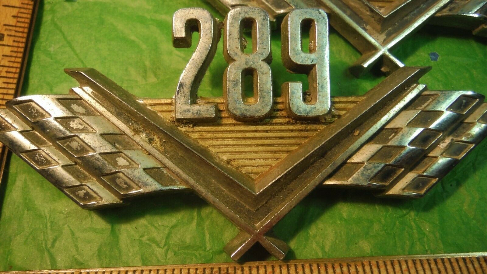 AA58 Ford 289 Fender Emblems Vintage 1965 - 6 C5OB16237 FAIRLANE ...